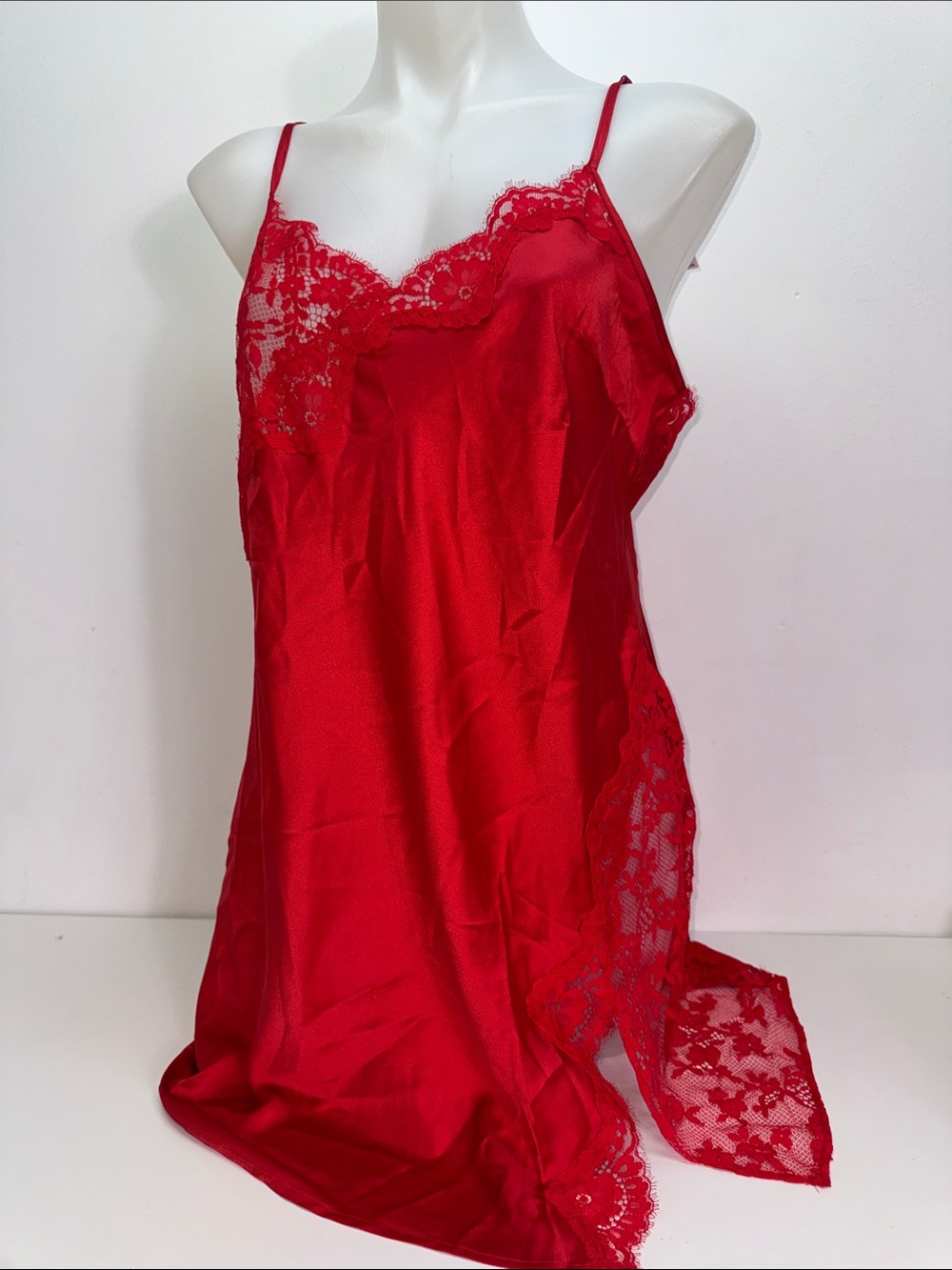 Victoria's Secret Red Satin Lace-Trim Chemise Sz XL NWT